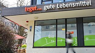 Der Handelskonzern Migros trennt sich von seiner Supermarktkette Tegut. (Archivbild)