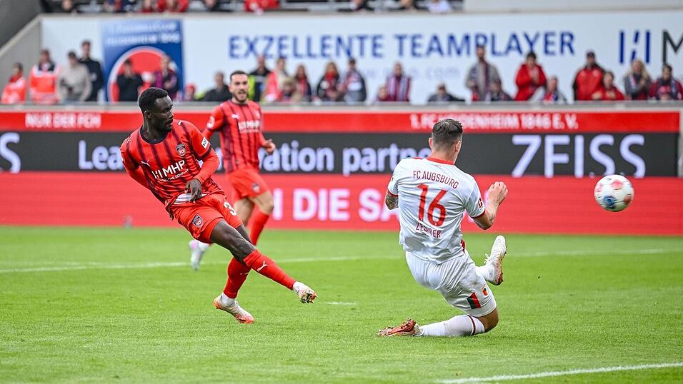 Sirlord Conteh trifft zum 2:0.