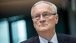 Hanning ist nicht mehr als Zeuge im Hamburger Block-Prozess geladen. (Archivbild) Hanning ist nicht mehr als Zeuge im Hamburger Block-Prozess geladen. (Archivbild)