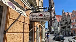 Im Männerladen werden Zigarren-Tastings angeboten. Im Männerladen werden Zigarren-Tastings angeboten.