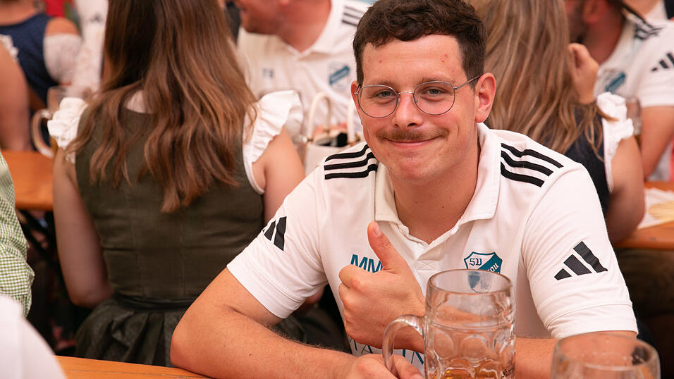 Die Partybilder vom Samstag, 16. August, aus dem Festzelt Greindl. Die Partybilder vom Samstag, 16. August, aus dem Festzelt Greindl.
