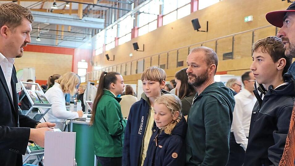 Infos und Punkte sammeln - das geht bei der Berufeschau Nord. Infos und Punkte sammeln - das geht bei der Berufeschau Nord.