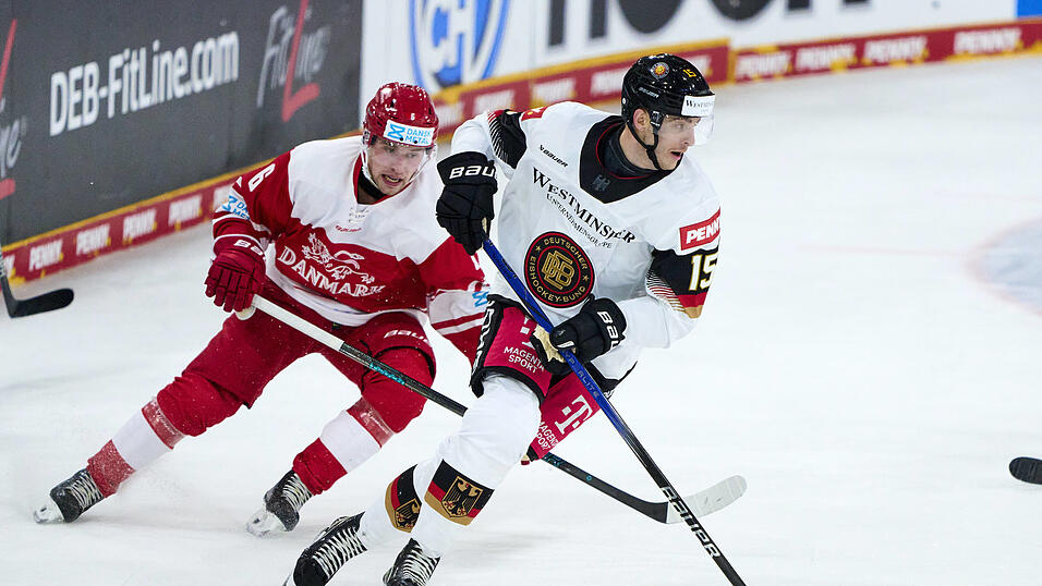 Stefan Loibl (rechts) hat nach seiner Rückkehr zu den Straubing Tigers wieder zurück zu alter Stärke gefunden. Mit diesem Rückenwind will der 29-Jährige sich in Landshut für die Olympischen Spiele empfehlen.