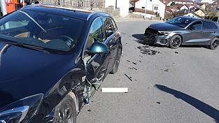 Am Schulberg hat es Freitagnachmittag gescheppert. Das beschert der Chamer Feuerwehr Einsatz Nummer zwei des Tags.