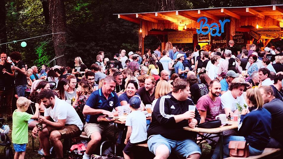Bei 'Tanz am Berg' treffen sich Kultur-Begeisterte aus der ganzen Region - und die B&uuml;rger Tunzenbergs.