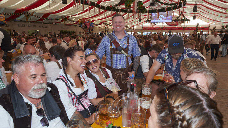 Die Partybilder vom Freitag, 14. August, aus dem Festzelt Lechner. Die Partybilder vom Freitag, 14. August, aus dem Festzelt Lechner.