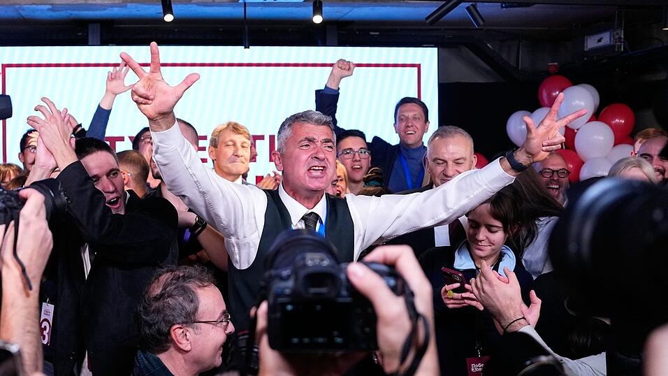 Der angesehene Kardiologe Ilija Srdanovic führte die Studentenliste zum Sieg. Der angesehene Kardiologe Ilija Srdanovic führte die Studentenliste zum Sieg.