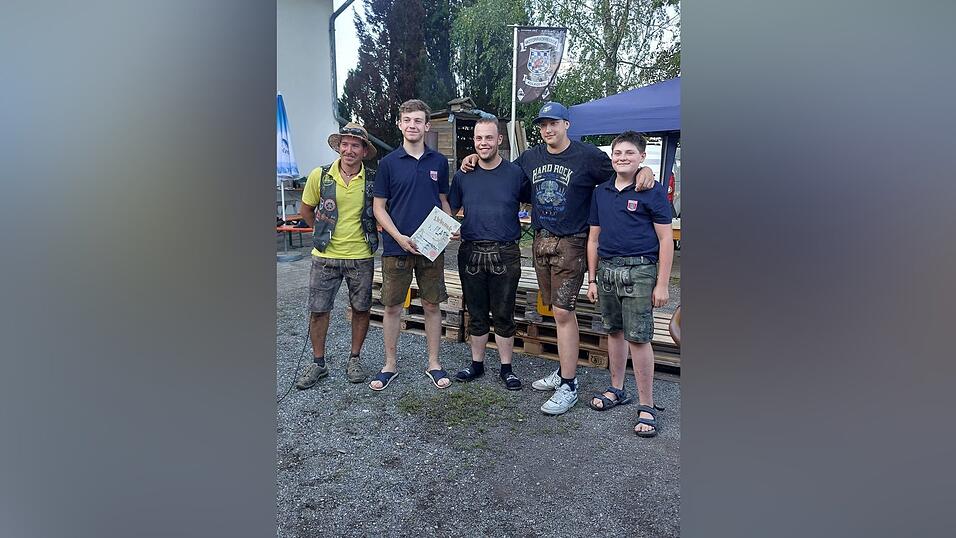 So lief das Mofarennen der Motorradfreunde Adlkofen: So lief das Mofarennen der Motorradfreunde Adlkofen: