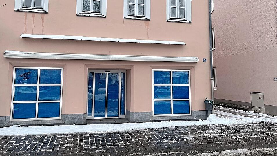 Hier soll wieder ein Gesch&auml;ft reinkommen.