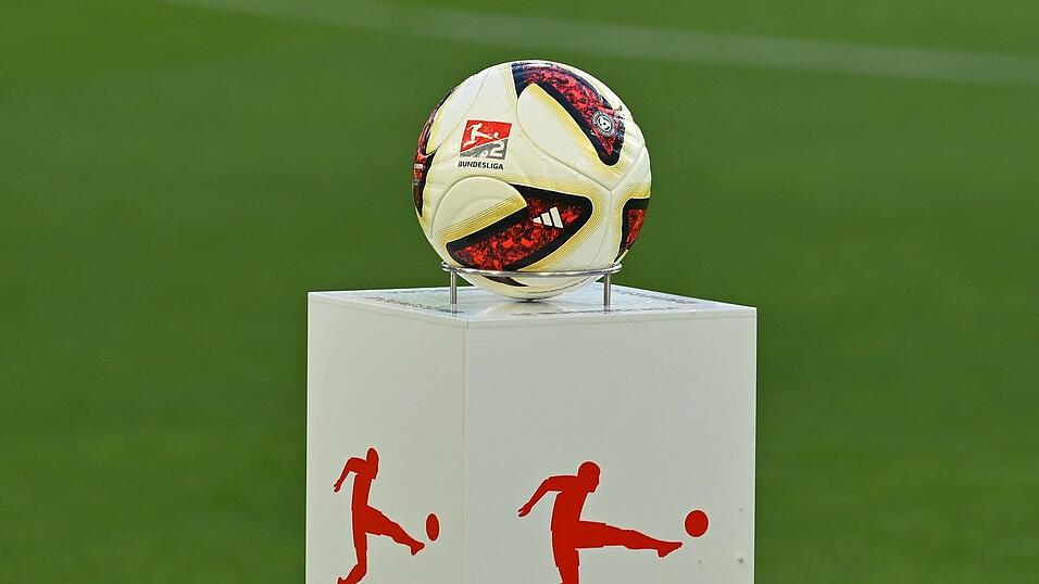 Die Bundesliga hat einen langjährigen Rechtsstreit gegen die Ticketbörse Viagogo gewonnen. (Symbolbild) Die Bundesliga hat einen langjährigen Rechtsstreit gegen die Ticketbörse Viagogo gewonnen. (Symbolbild)