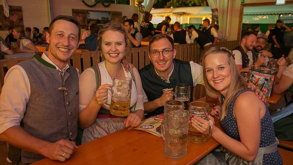 Die Partybilder vom Sonntag, 14. August 2022, aus dem Festzelt Greindl.