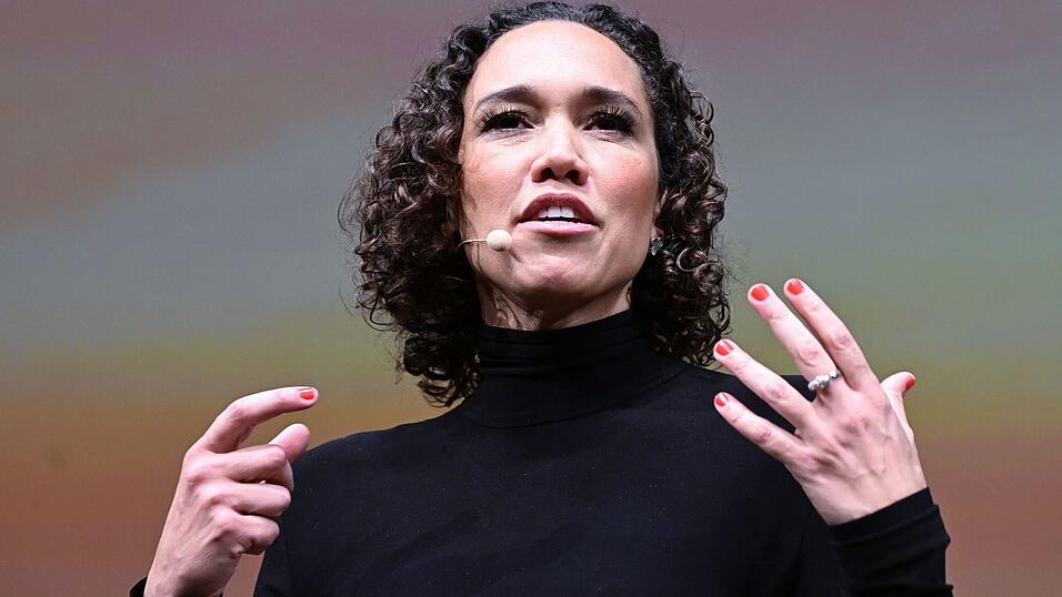 Da waren die Haare noch dran: FDP-Generalsekret&auml;rin Nicole B&uuml;ttner vor zehn Wochen in Stuttgart. (Archivbild)