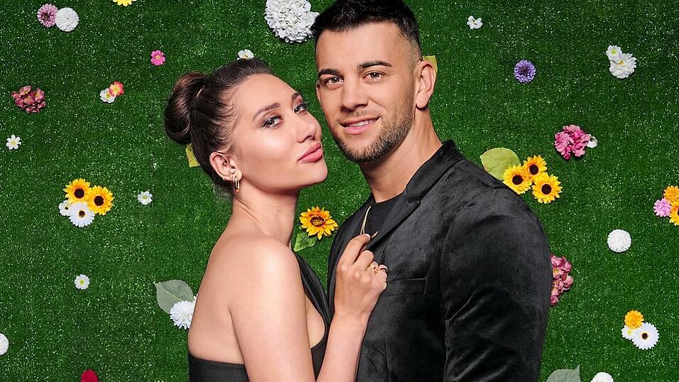 Als Nachrücker sind sie ins 'Sommerhaus der Stars' eingezogen, am Ende haben sie sich den Sieg geholt: Samira und Serkan Yavuz, die mit ihrer einjährigen Tochter in Regensburg leben.