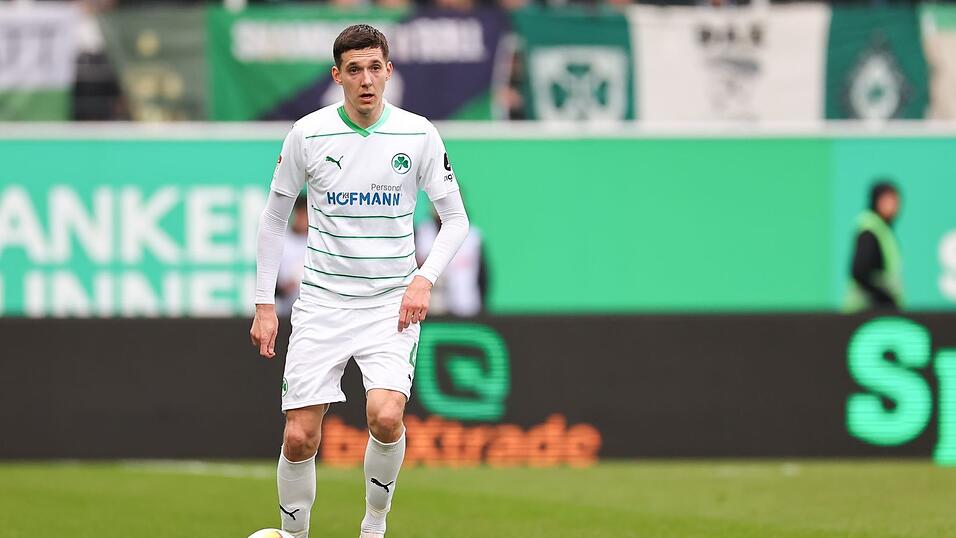 Damian Michalski verlässt Greuther Fürth in Richtung Polen. Damian Michalski verlässt Greuther Fürth in Richtung Polen.