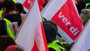 Verdi und die Arbeitgeber gehen in die f&uuml;nfte Verhandlungsrunde. (Symbolbild)