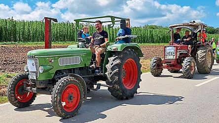 Beim traditionellen Oldtimertreffen der Feuerwehr werden auch wieder alte Bulldogs mitfahren.