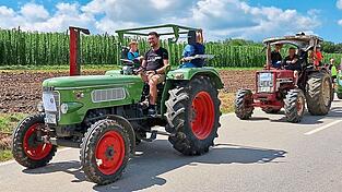 Beim traditionellen Oldtimertreffen der Feuerwehr werden auch wieder alte Bulldogs mitfahren. Beim traditionellen Oldtimertreffen der Feuerwehr werden auch wieder alte Bulldogs mitfahren.