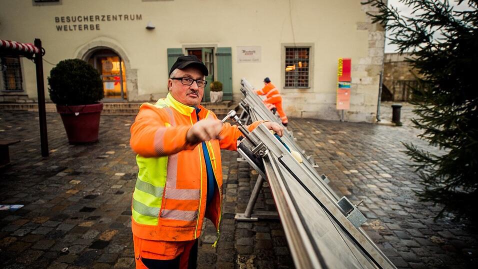 Regensburg bereitet sich auf das Hochwasser vor.