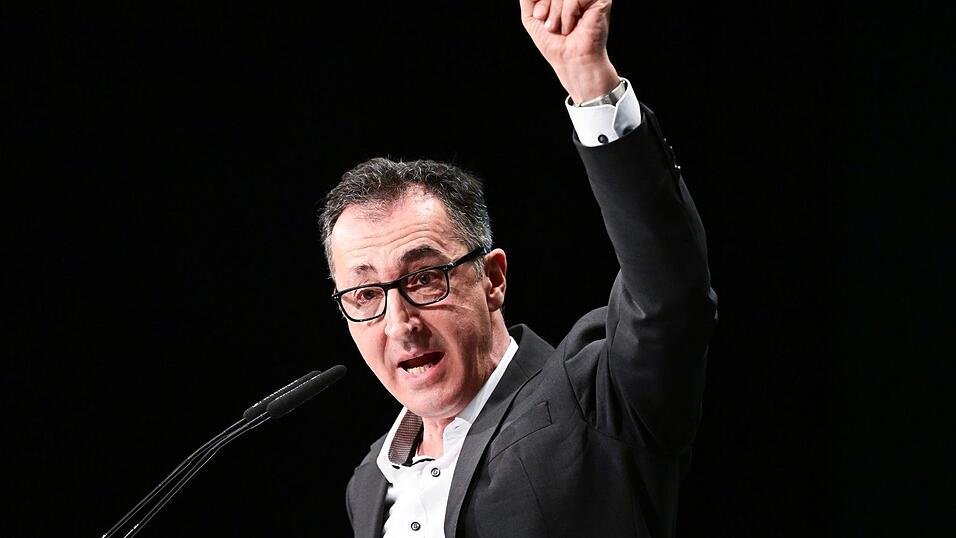 Der baden-württembergische Spitzenkandidat Cem Özdemir reagierte verschnupft. Der baden-württembergische Spitzenkandidat Cem Özdemir reagierte verschnupft.