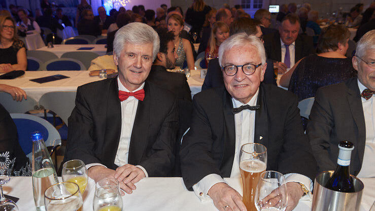 Feiern k&ouml;nnen sie, die Wirtschaftsjunioren - hier ist der Beweis!