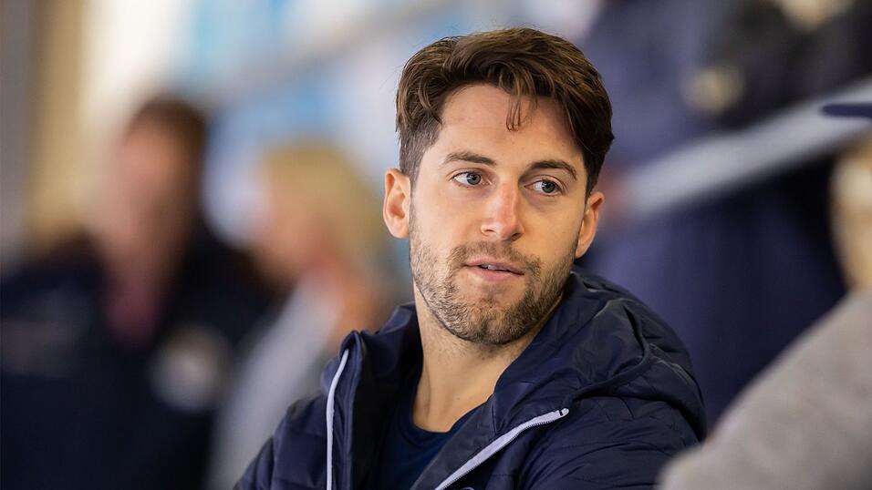 VERTRAGSVERL&Auml;NGERUNG: Offensivspieler Taylor Leier war einer der Schl&uuml;sselspieler in der erfolgreichen letzten Saison bei den Straubing Tigers. Der 28-j&auml;hrige Kanadier fiel vor allem durch seine gute Scheibenf&uuml;hrung und &Uuml;bersicht auf.