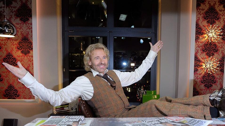 Gottschalk 2012 im Studio seiner später eingestellten ARD-Talkshow «Gottschalk Live». Gottschalk 2012 im Studio seiner später eingestellten ARD-Talkshow «Gottschalk Live».