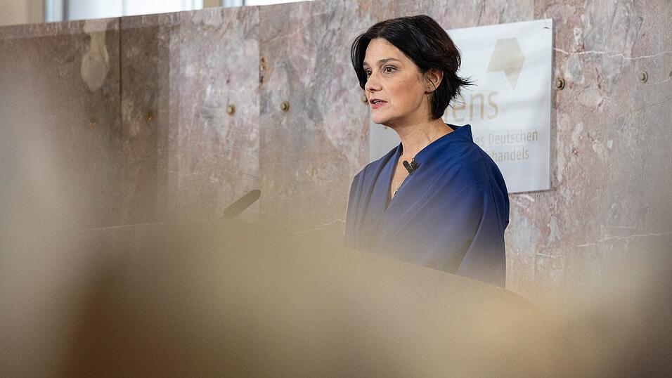 Laudatorin Katja Petrowskaja: «Neugier, Sehnsucht und Liebe». Laudatorin Katja Petrowskaja: «Neugier, Sehnsucht und Liebe».