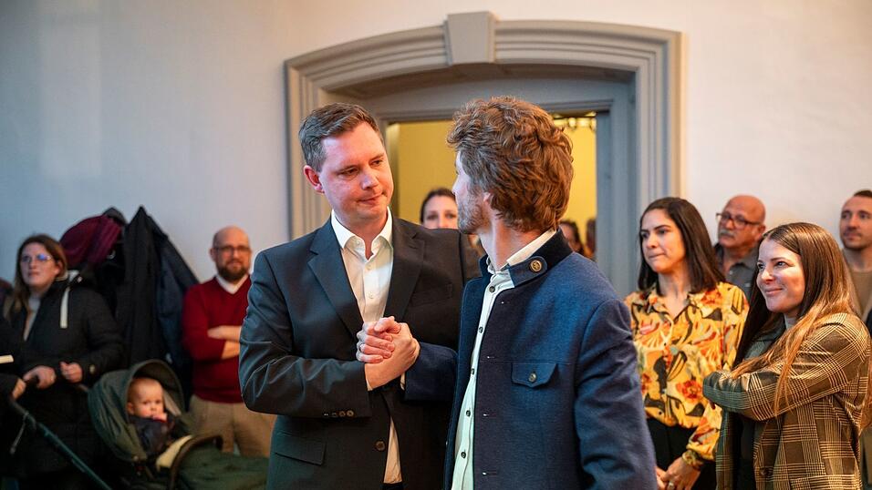 Jonas Gl&uuml;senkamp (l.) und Sebastian Niedermaier waren in der Stichwahl gegeneinander angetreten.
