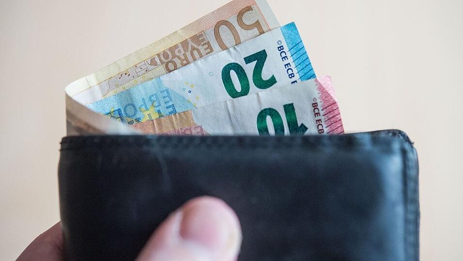 Eine Einmalzahlung vom Staat soll Studierenden helfen, die hohen Energiekosten aufzufangen. (Symbolbild) Eine Einmalzahlung vom Staat soll Studierenden helfen, die hohen Energiekosten aufzufangen. (Symbolbild)