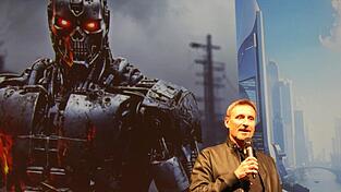 KI-Experte Kai Grunwitz informierte über die Chancen und Risiken der Künstlichen Intelligenz.