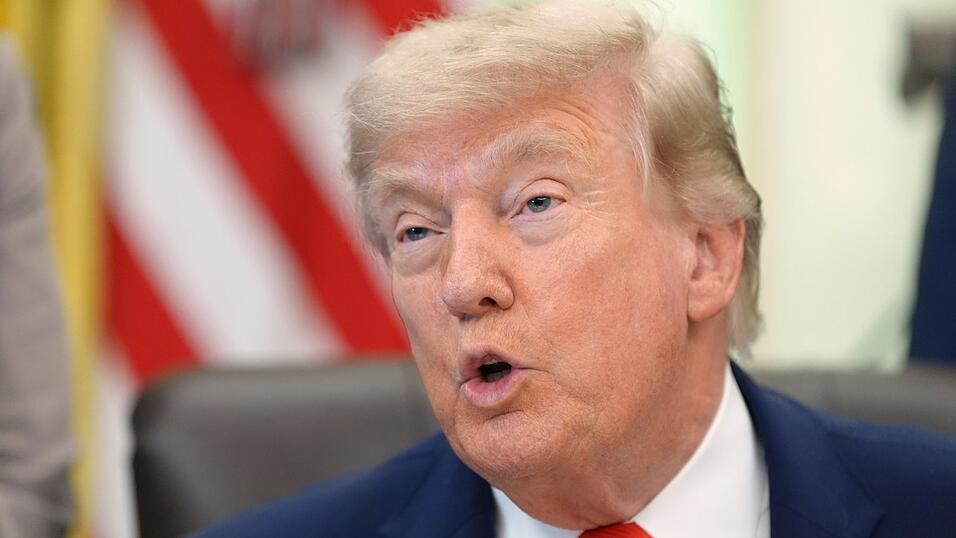 US-Präsident Donald Trump feiert seinen 80. Geburtstag. US-Präsident Donald Trump feiert seinen 80. Geburtstag.