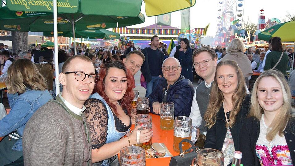 Viele Landshuter feierten am Freitag auf der Dult.&nbsp;