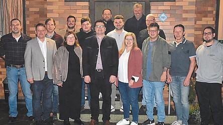 Die Kandidaten der Landunion der Stadtgemeinde R&ouml;tz stellen sich am 8. M&auml;rz 2026 der Wahl.