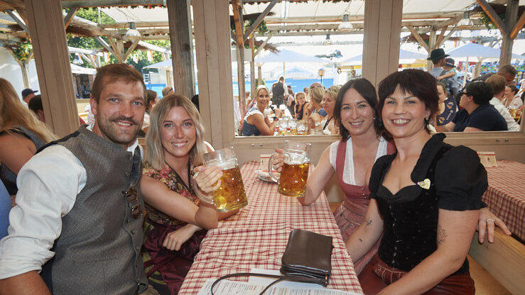 Die Partybilder vom Donnerstag, 13. August, aus dem Festzelt Lechner. Die Partybilder vom Donnerstag, 13. August, aus dem Festzelt Lechner.
