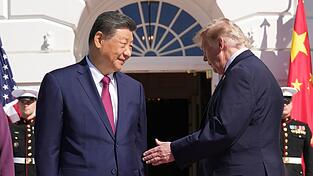 Chinas Staatschef Xi Jinping (l) reiste für drei Tage zu US-Präsident Donald Trump nach Washington. Chinas Staatschef Xi Jinping (l) reiste für drei Tage zu US-Präsident Donald Trump nach Washington.