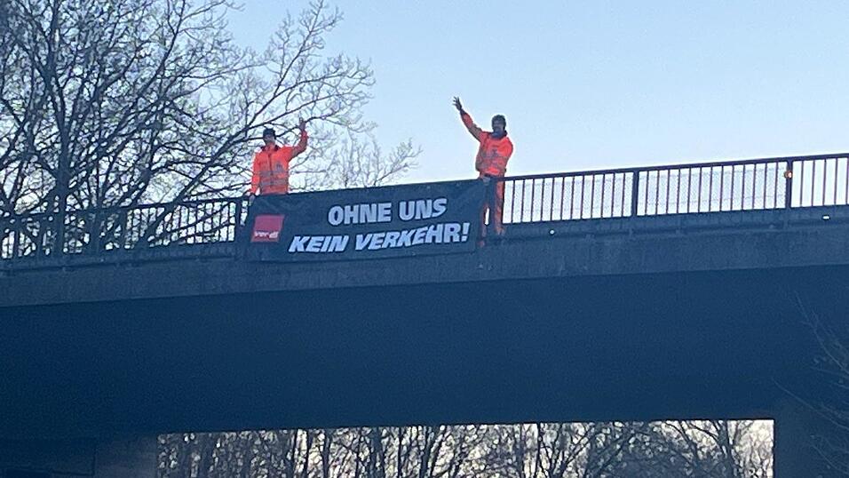 60 Besch&auml;ftigte an 13 Standorten beteiligten sich am Streiktag.&nbsp;