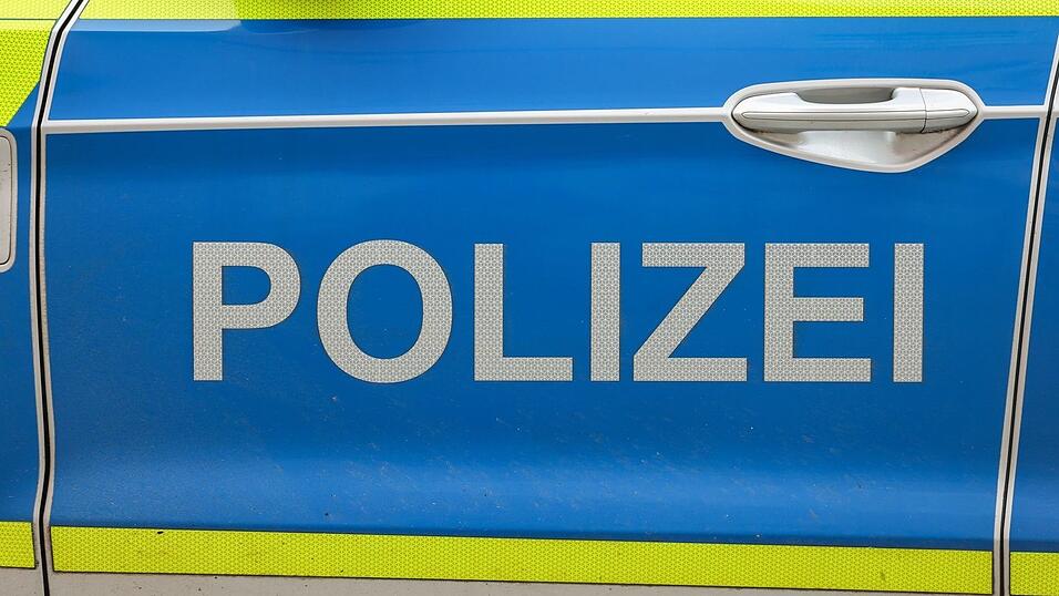 Die Ermittlungen gegen den Ehemann wegen Körperverletzung und Sachbeschädigung laufen. (Symbolbild) Die Ermittlungen gegen den Ehemann wegen Körperverletzung und Sachbeschädigung laufen. (Symbolbild)