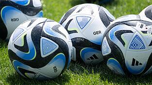 Am Freitag kann es aufgrund des U21 EM-Qualifikationsspiels in Regensburg zu Staus auf der A3 kommen. (Symbolbild)