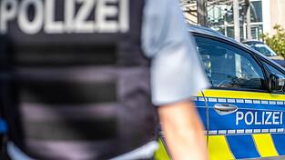 Die Kriminalpolizei ermittelt nach dem Schockanruf und sucht nach Zeugen. (Symbolbild) Die Kriminalpolizei ermittelt nach dem Schockanruf und sucht nach Zeugen. (Symbolbild)