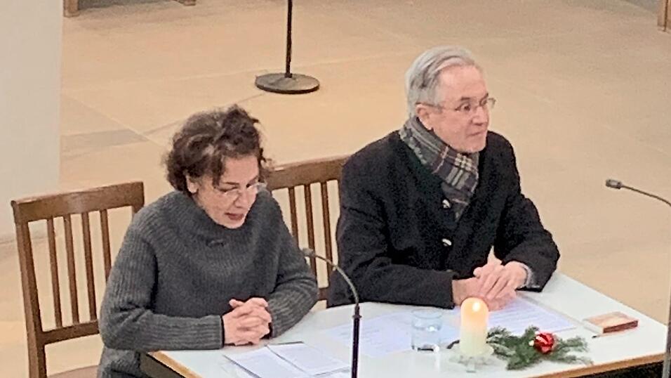 Gibt es das Christkind? Ja, sagten Adela Florow und Norbert Heckner.