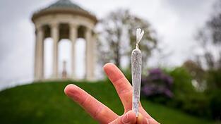 Kiffen verboten? Darüber muss der Verwaltungsgerichtshof entscheiden. (Symbolfoto) Kiffen verboten? Darüber muss der Verwaltungsgerichtshof entscheiden. (Symbolfoto)