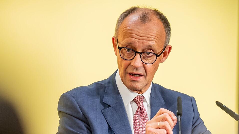 Die Frage einer militärischen Beteiligung an einer internationalen Stabilisierungsmission stelle sich für Deutschland nicht, so Merz. (Archivbild) Die Frage einer militärischen Beteiligung an einer internationalen Stabilisierungsmission stelle sich für Deutschland nicht, so Merz. (Archivbild)
