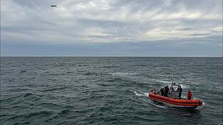 Die US-K&uuml;stenwache sucht vor der Ostk&uuml;ste nicht mehr nach den Passagieren eines vermissten Kleinflugzeuges.