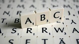 Aus Buchstaben Kunstwerke bauen. Das haben die Sch&uuml;ler des Johannes-Turmair-Gymnasiums in Straubing in Form von Gedichten getan.