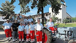 Eine Gruppe eskortierte die Fackel bis nach Freising, hinten auf dem Wagen der Fackelträger. Eine Gruppe eskortierte die Fackel bis nach Freising, hinten auf dem Wagen der Fackelträger.