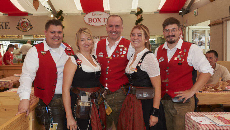 Die Partybilder vom Mittwoch, 12. August, aus dem Festzelt Lechner. Die Partybilder vom Mittwoch, 12. August, aus dem Festzelt Lechner.