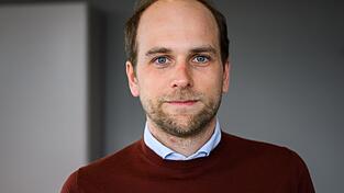 Raoul Roßmann nimmt den Konkurrenten dm im AfD-Streit in Schutz. Raoul Roßmann nimmt den Konkurrenten dm im AfD-Streit in Schutz.