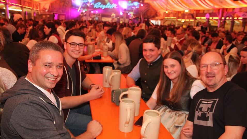 Die sch&ouml;nsten Bilder vom 21. Starkbierfest in Landshut.