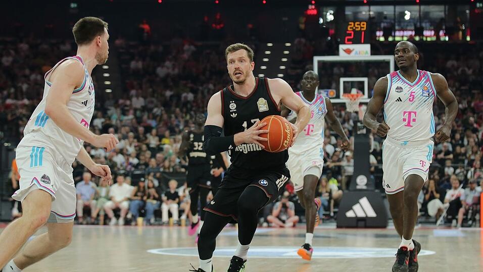 Andreas Obst und die Bayern hatten zun&auml;chst Probleme mit Bonn.