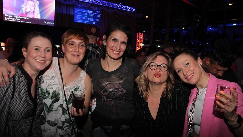 So schön war die Ü30-Party in Essenbach. So schön war die Ü30-Party in Essenbach.